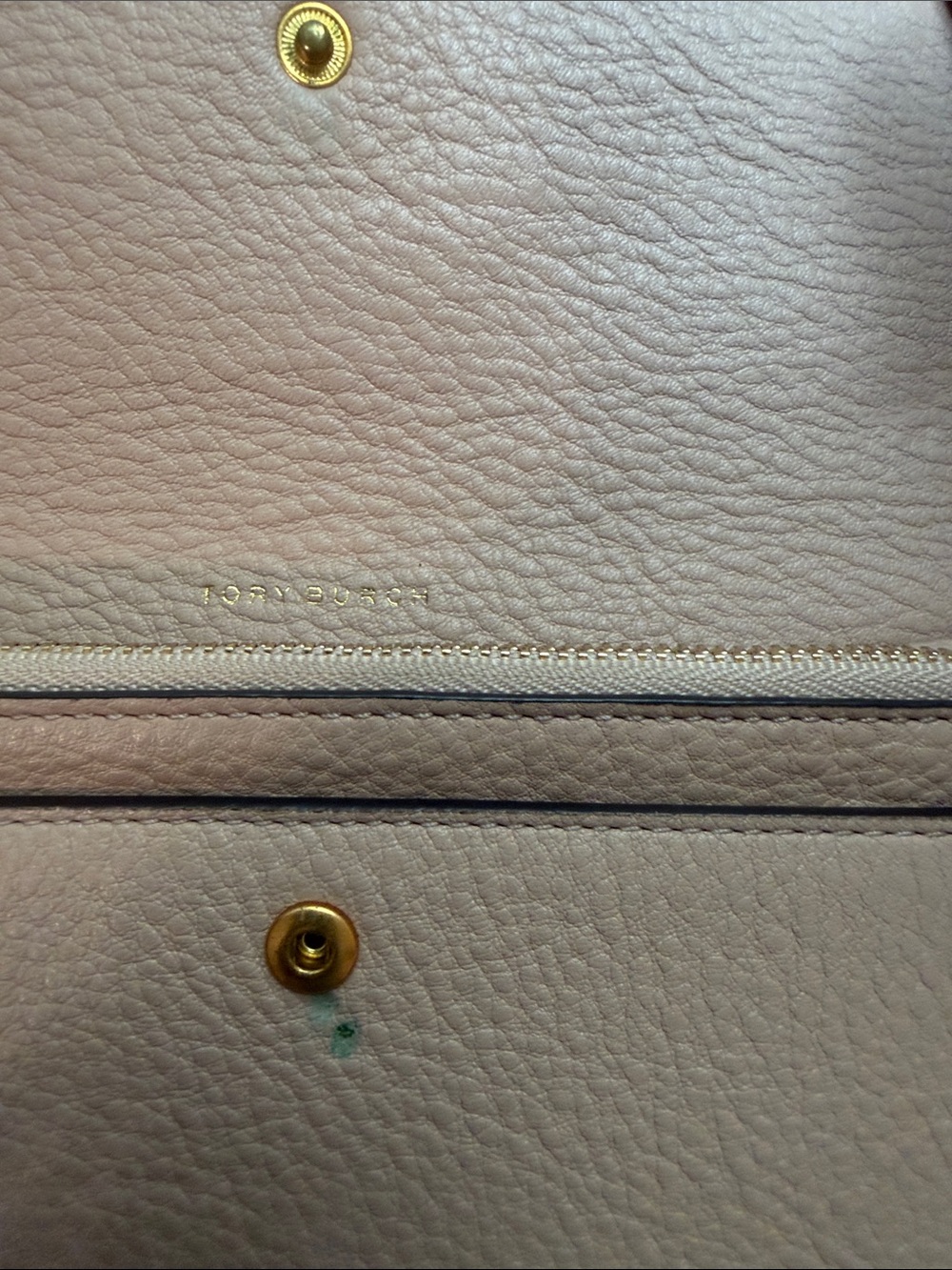 Tory Burch Blush Leather Continental Wallet with Logo - Picture 2 of 10